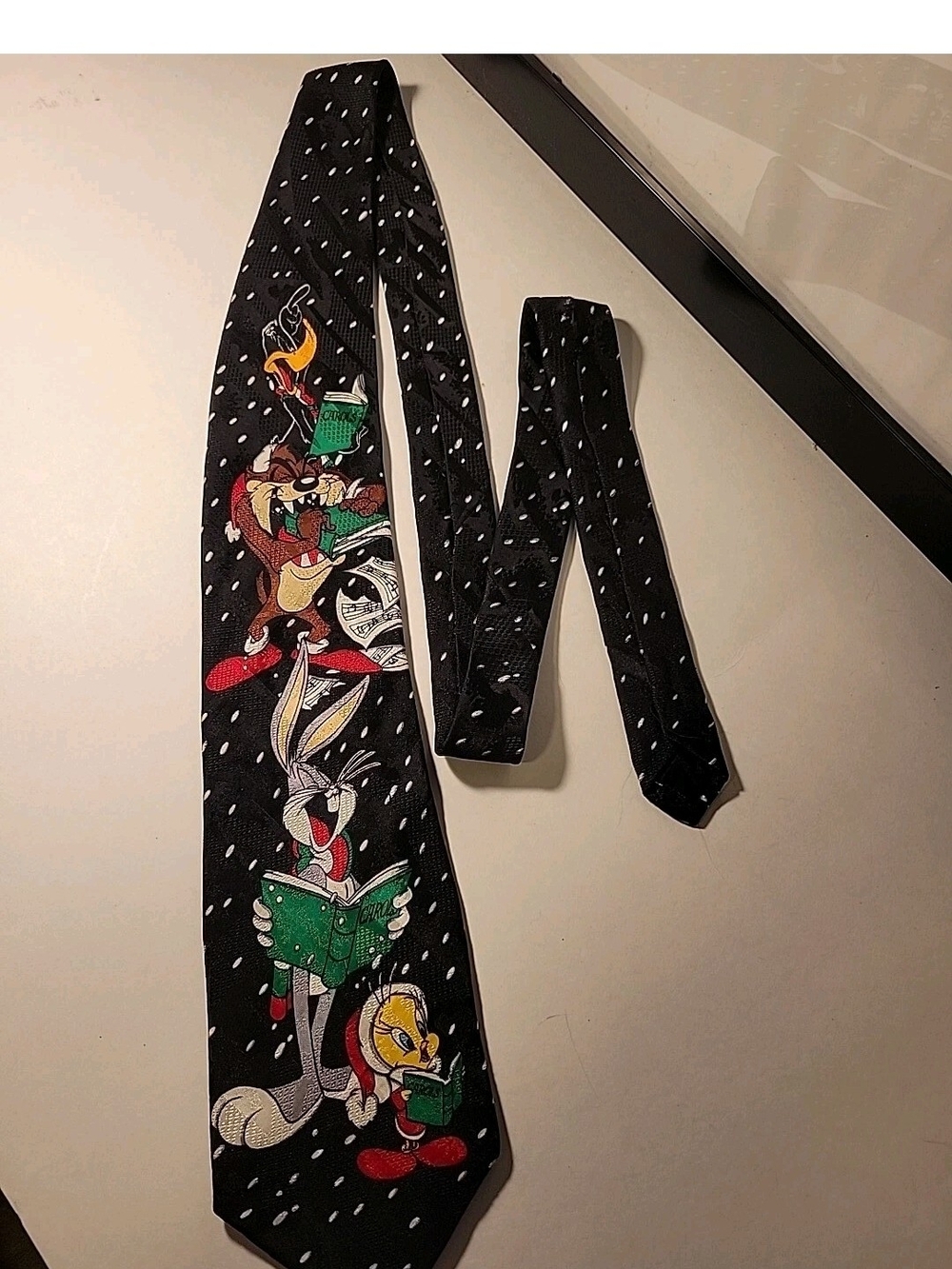 Looney Tunes Mania Christmas Caroling 1996 Neck Tie